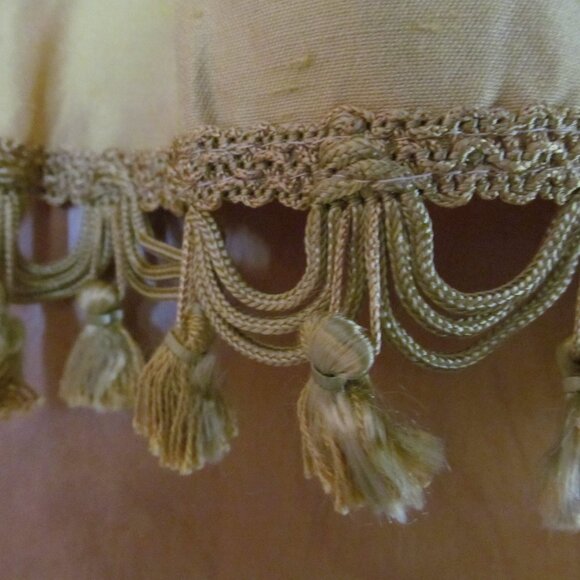 Vintage Retro MCM Curtain Valance Pinch Pleated w Tassels Gold Unused 39x15 - Picture 3 of 12